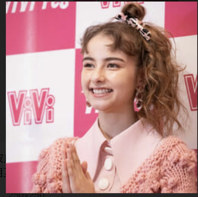 パーマの女性